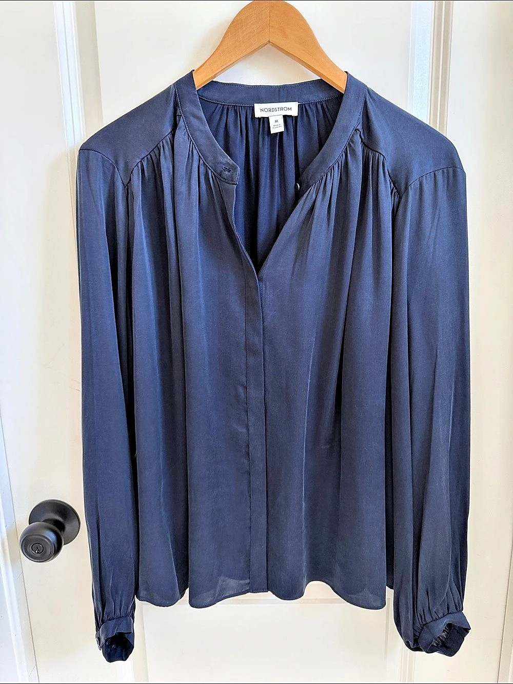 Nordstrom Long Sleeve Blouse in Blue Size Medium